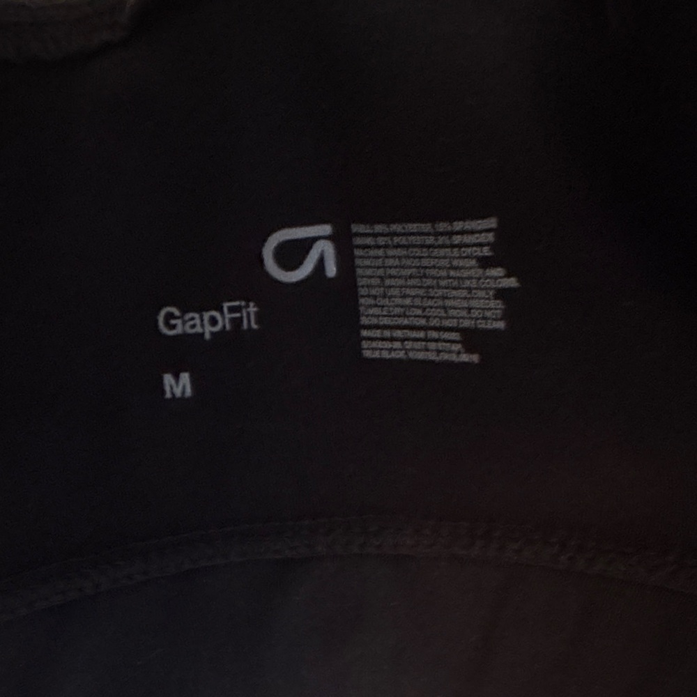 GAPfit Black Strappy Sports Bra‎ - Picture 4 of 4
